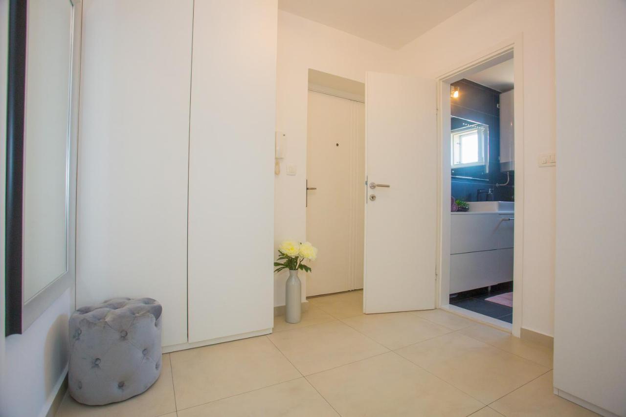 Luxury Villa Vibrass Split Extérieur photo