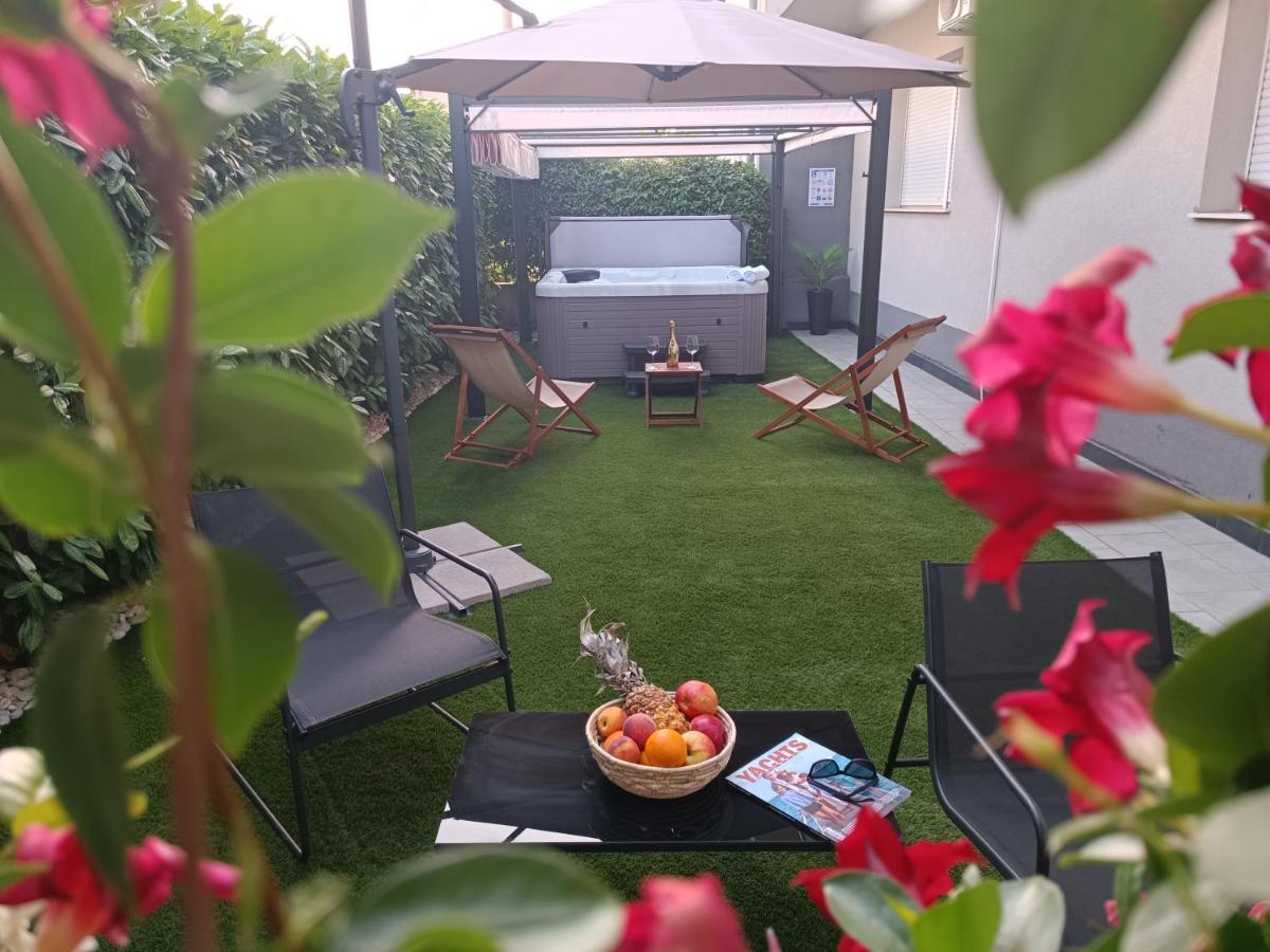 Luxury Villa Vibrass Split Extérieur photo