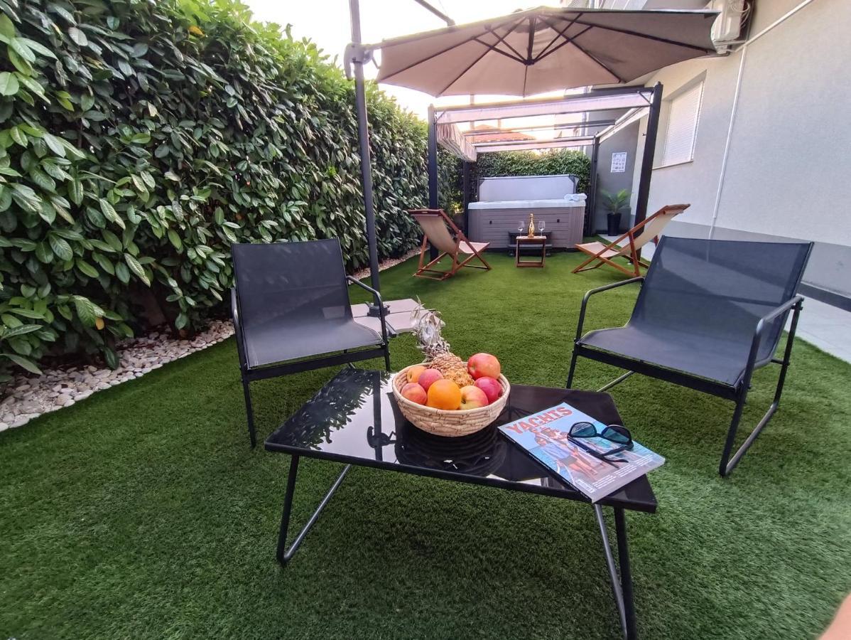 Luxury Villa Vibrass Split Extérieur photo
